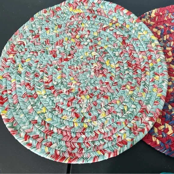 Pioneer woman lot of 4 salt/pepper shakers & place mats woven country farmhouse - Picture 6 of 6